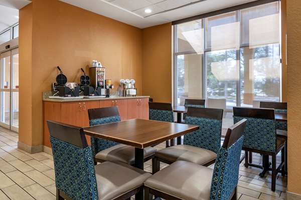 Amenities - Comfort Inn & Suites Sanford - I-4, Exit 101C