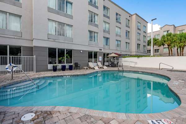 Pool - Comfort Suites Sawgrass Tamarac