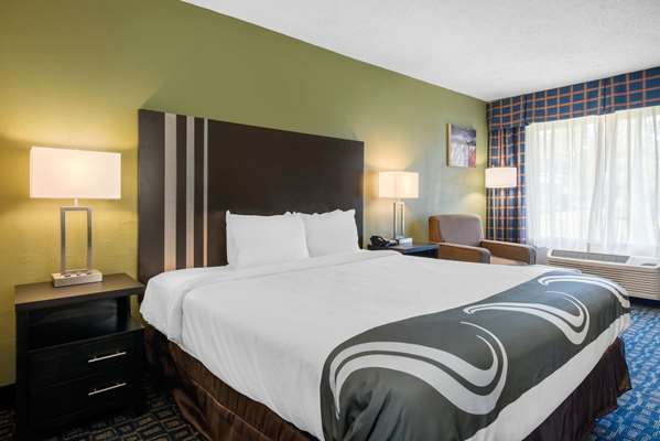  - Quality Inn Suites & Conference Center Brooksville - I-75, Exit 301