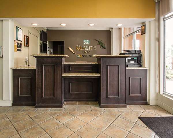  - Quality Inn Alachua