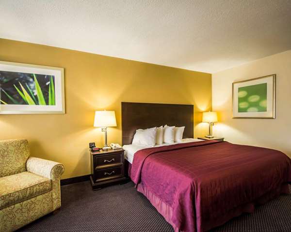  - Quality Inn Alachua
