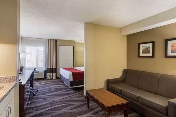  - Comfort Inn Airport Pensacola - I-10, Exit 13