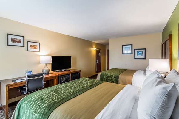 - Comfort Inn & Suites North Panama City