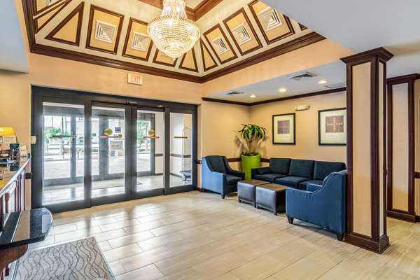 Indoor/Interior,On-Site,Lobby