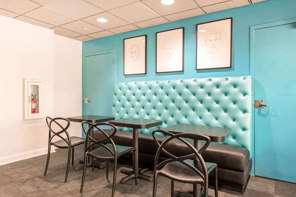 Amenities - Quality Inn & Suites at Universal Studios Orlando