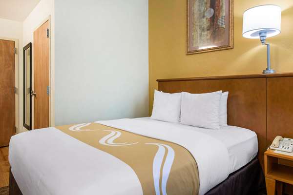  - Quality Inn & Suites at Universal Studios Orlando