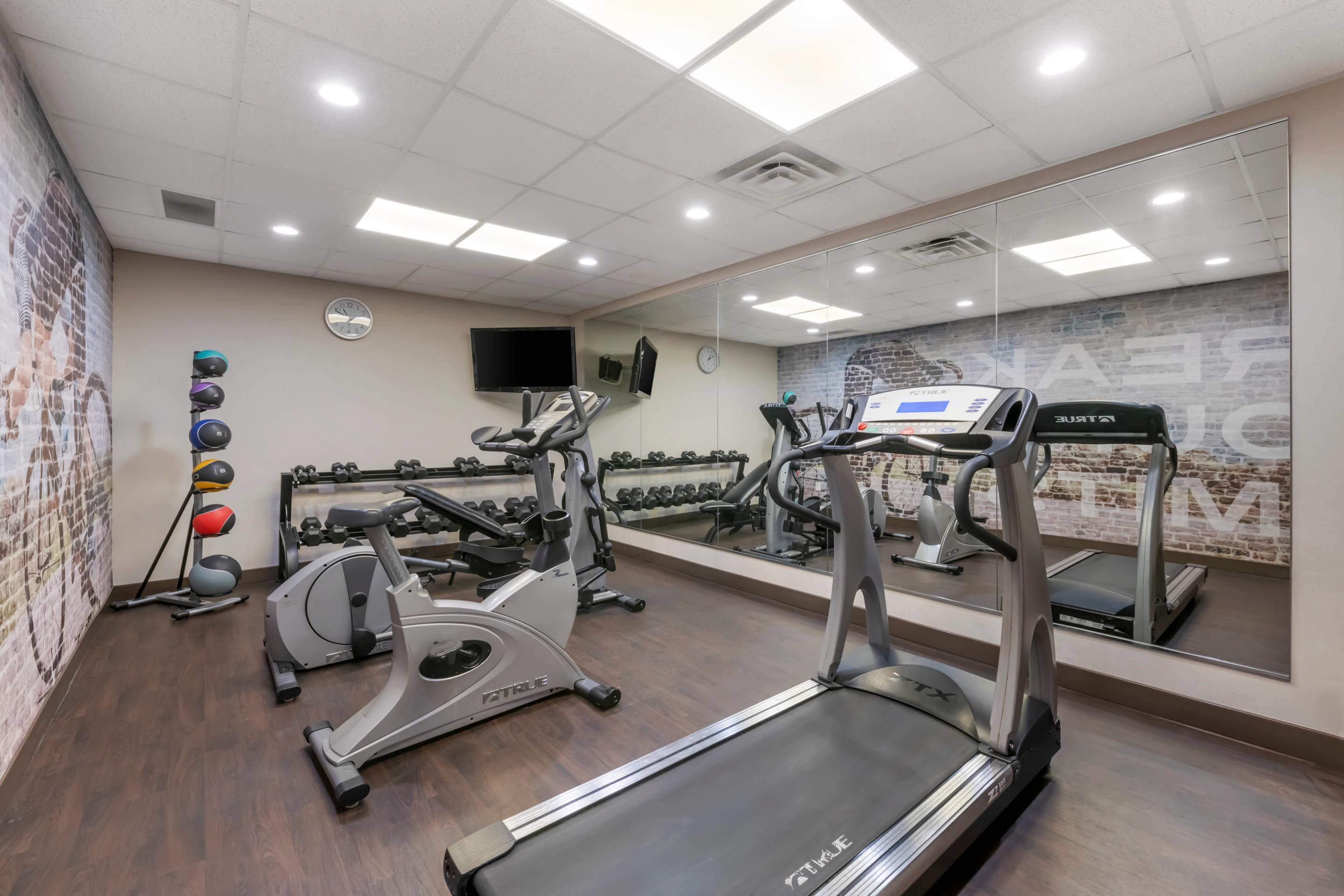 Fitness center | Comfort Suites Fernandina Beach at Amelia Island