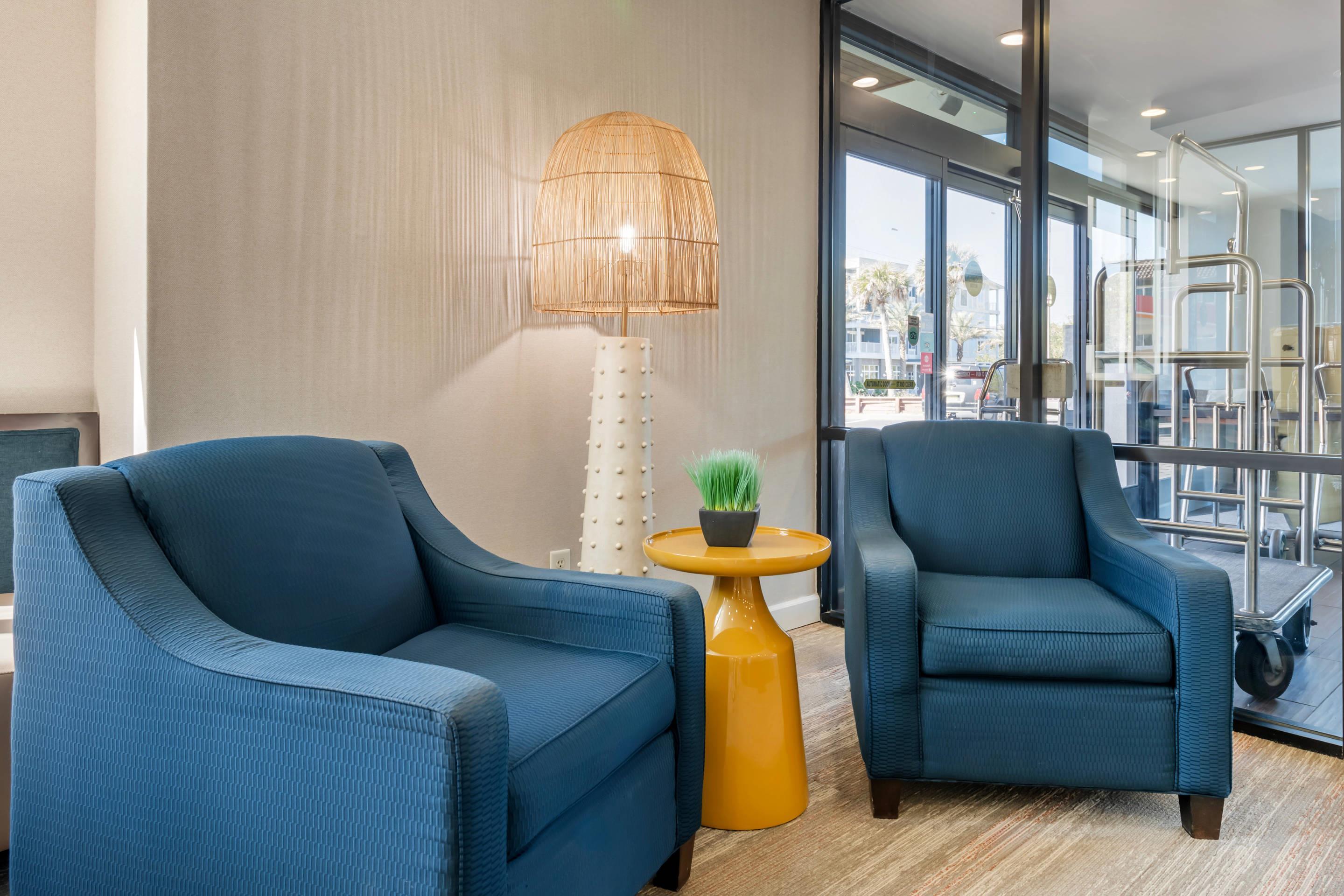 Hotel lobby | Comfort Suites Fernandina Beach at Amelia Island