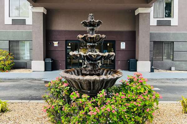 Exterior view - Sleep Inn & Suites Lakeland - I-4, Exit 33