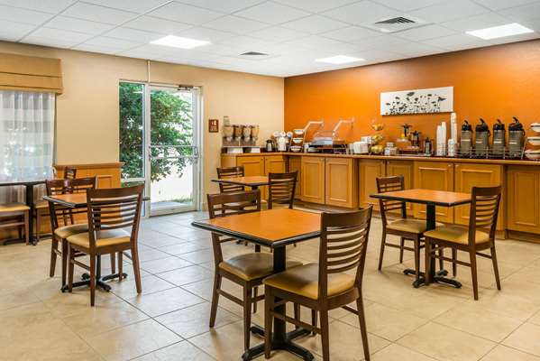 Amenities - Sleep Inn & Suites Ocala - I-75, Exit 341