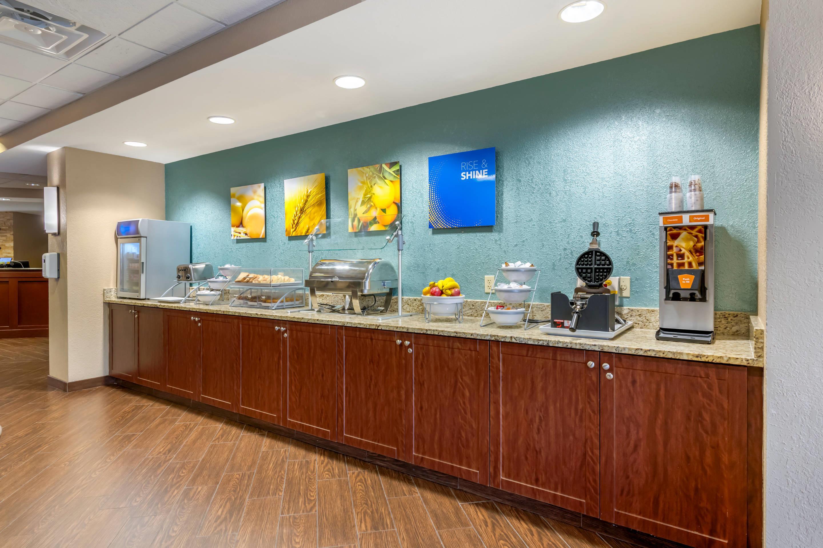Assorted breakfast items | Comfort Suites The Villages