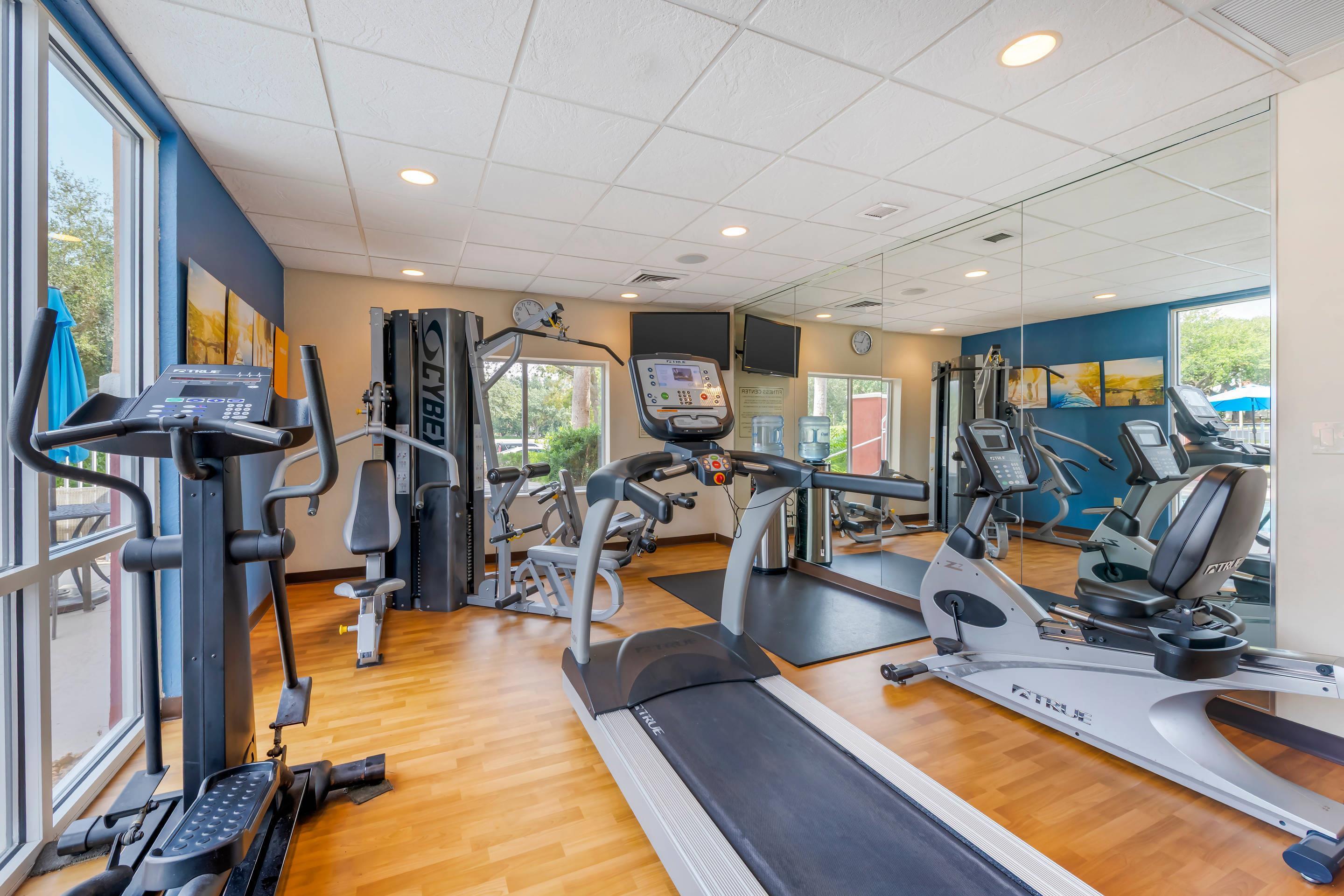 Fitness center | Comfort Suites The Villages