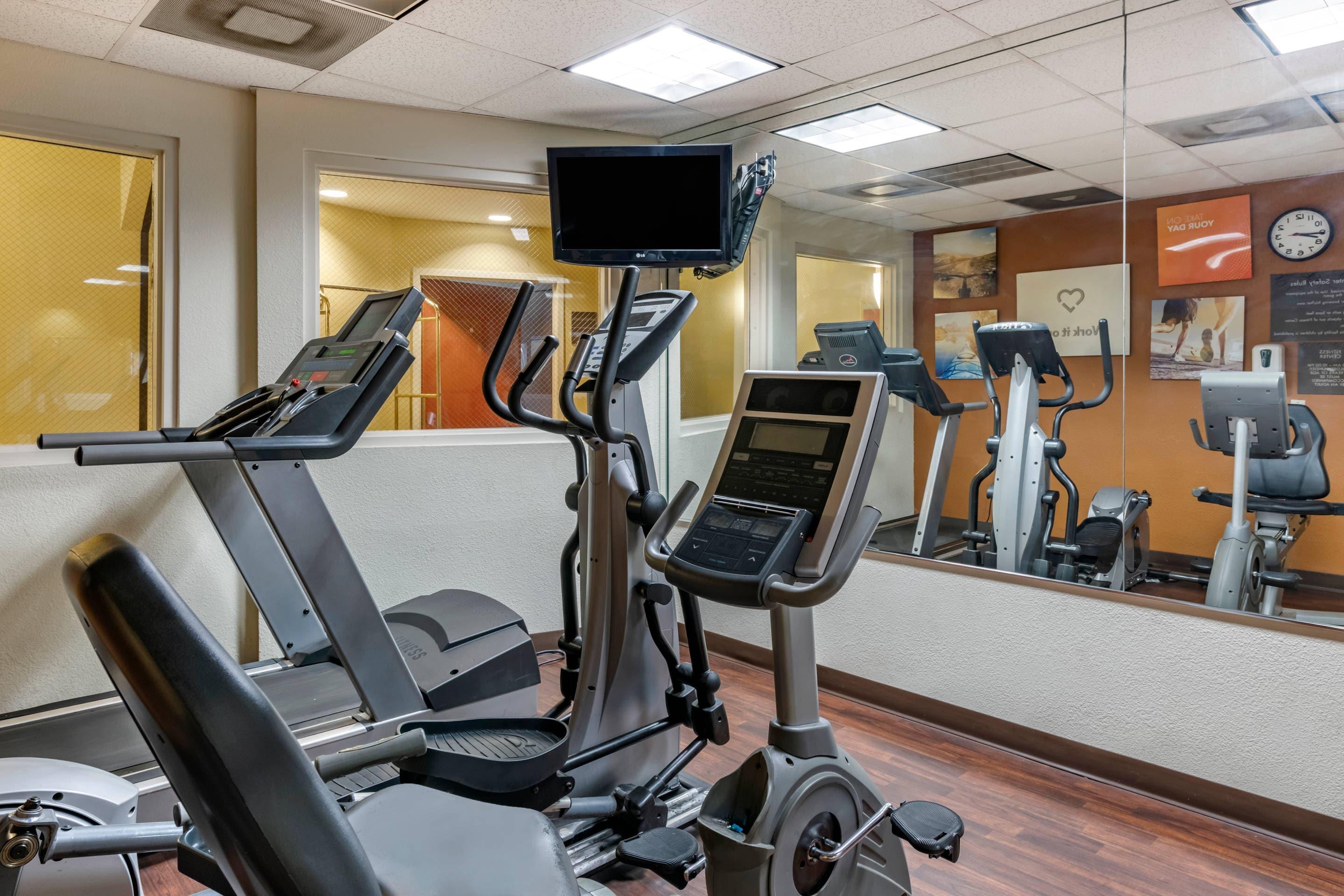 Fitness center | Comfort Suites Fort Pierce I-95