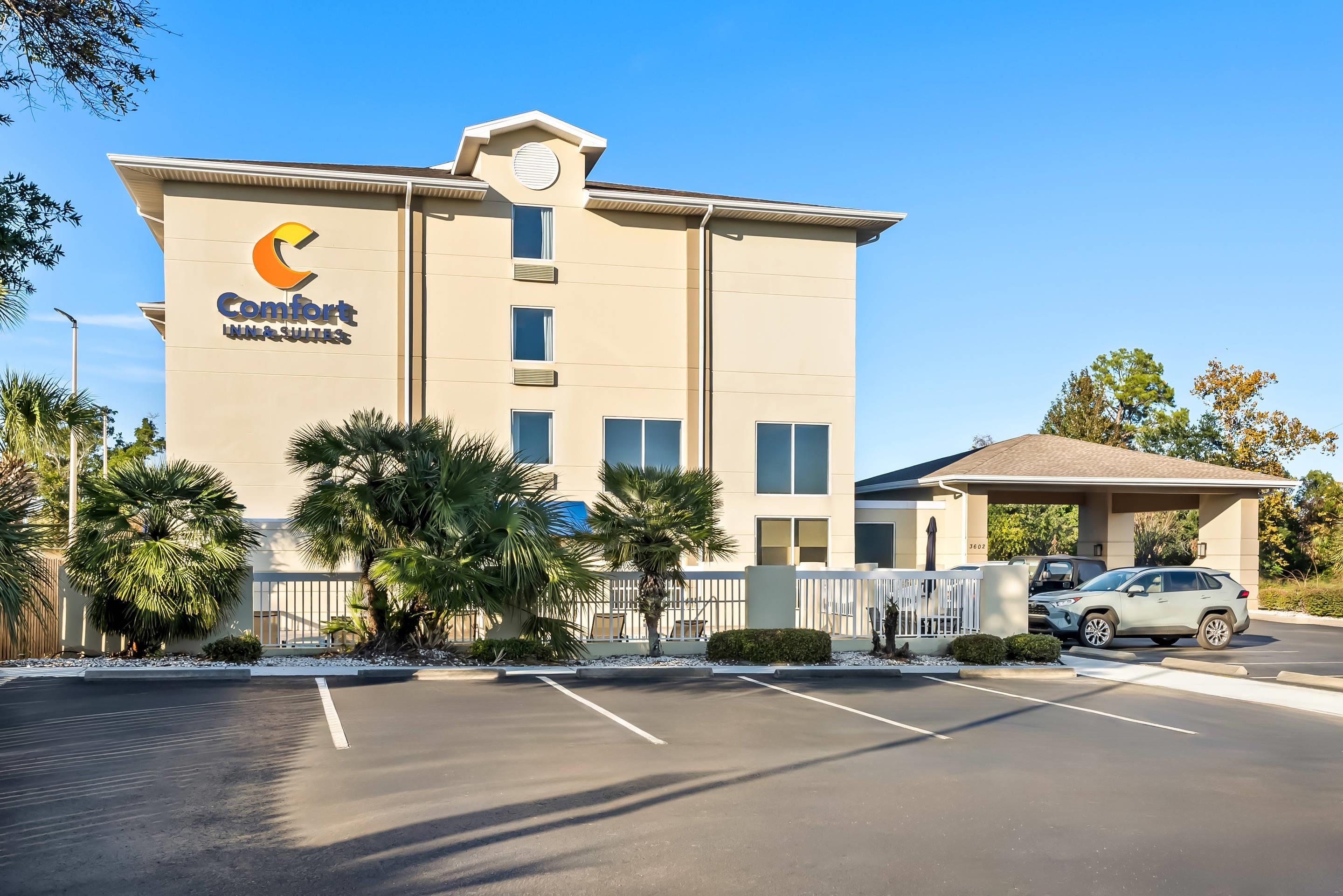Hotel exterior | Comfort Inn & Suites Panama City - St Andrew