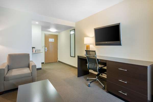 Suite - Sleep Inn & Suites Port Charlotte