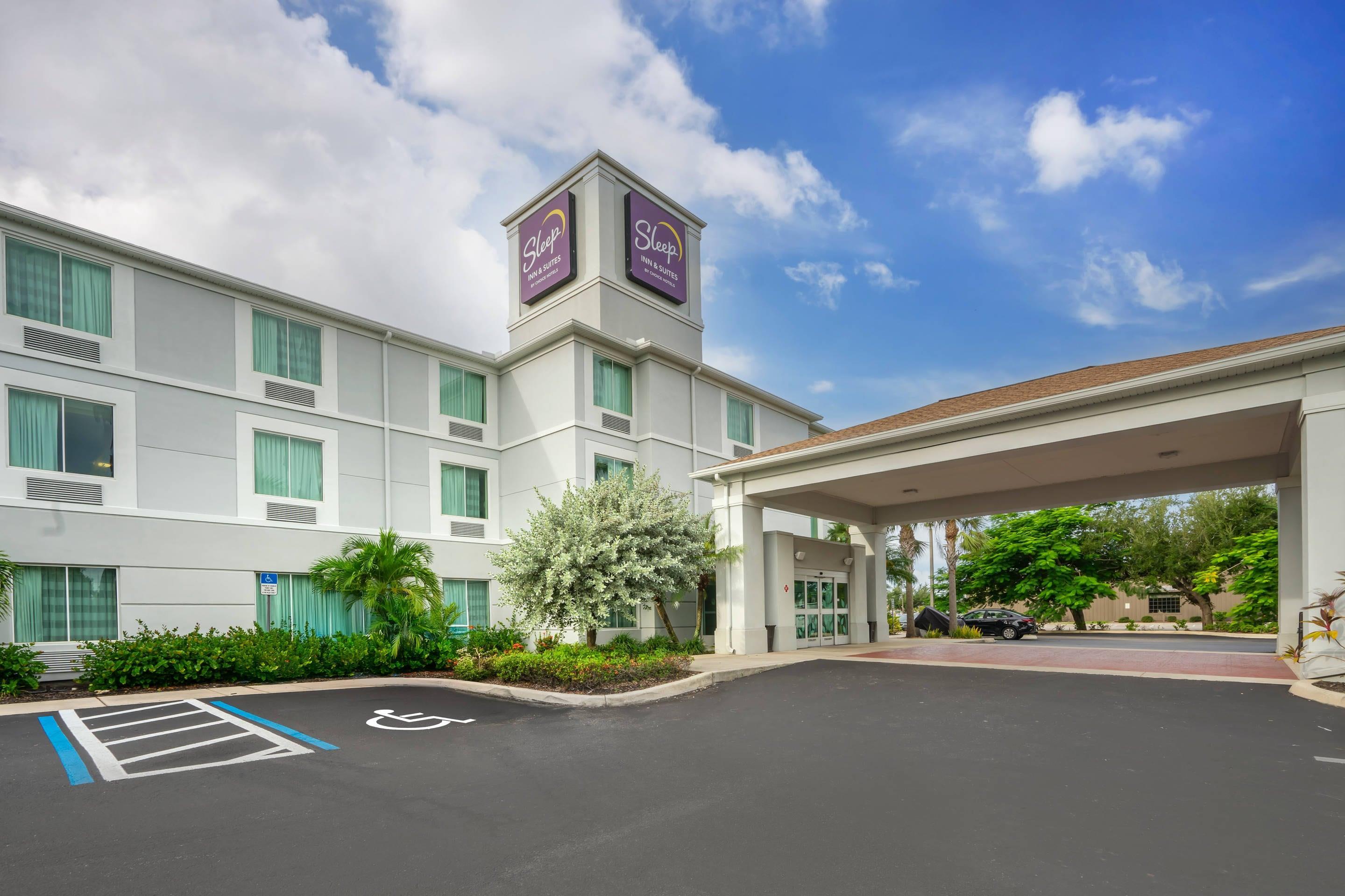 Hotel exterior | Sleep Inn & Suites Port Charlotte - Punta Gorda