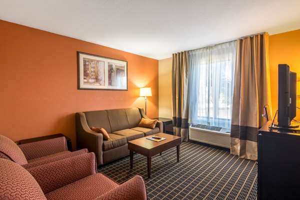 Suite - Comfort Suites Panama City Beach