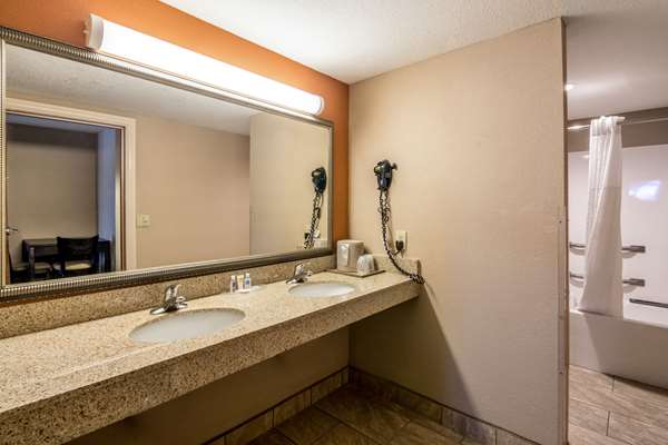 Suite - Comfort Suites Panama City Beach