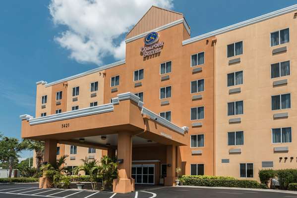 Exterior view - Comfort Suites Northwest Tampa