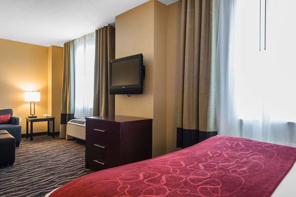  - Comfort Suites Northwest Tampa