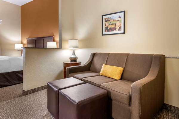 Suite - Comfort Suites Ocala - I-75, Exit 354