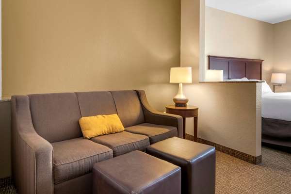 Suite - Comfort Suites Ocala - I-75, Exit 354