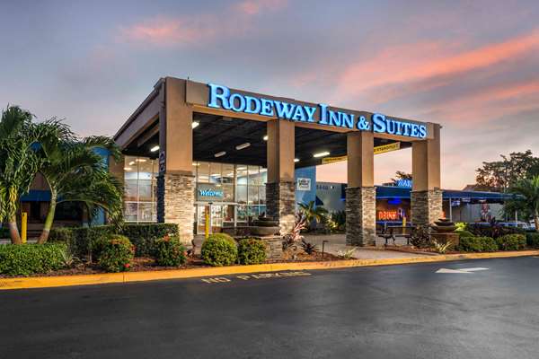 Exterior view - Rodeway Inn & Suites Fort Lauderdale - I-95, Exit 25