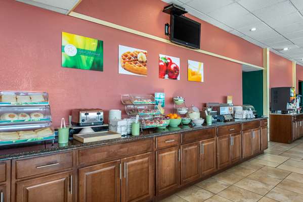 Amenities - Quality Inn & Suites Riverfront Palatka