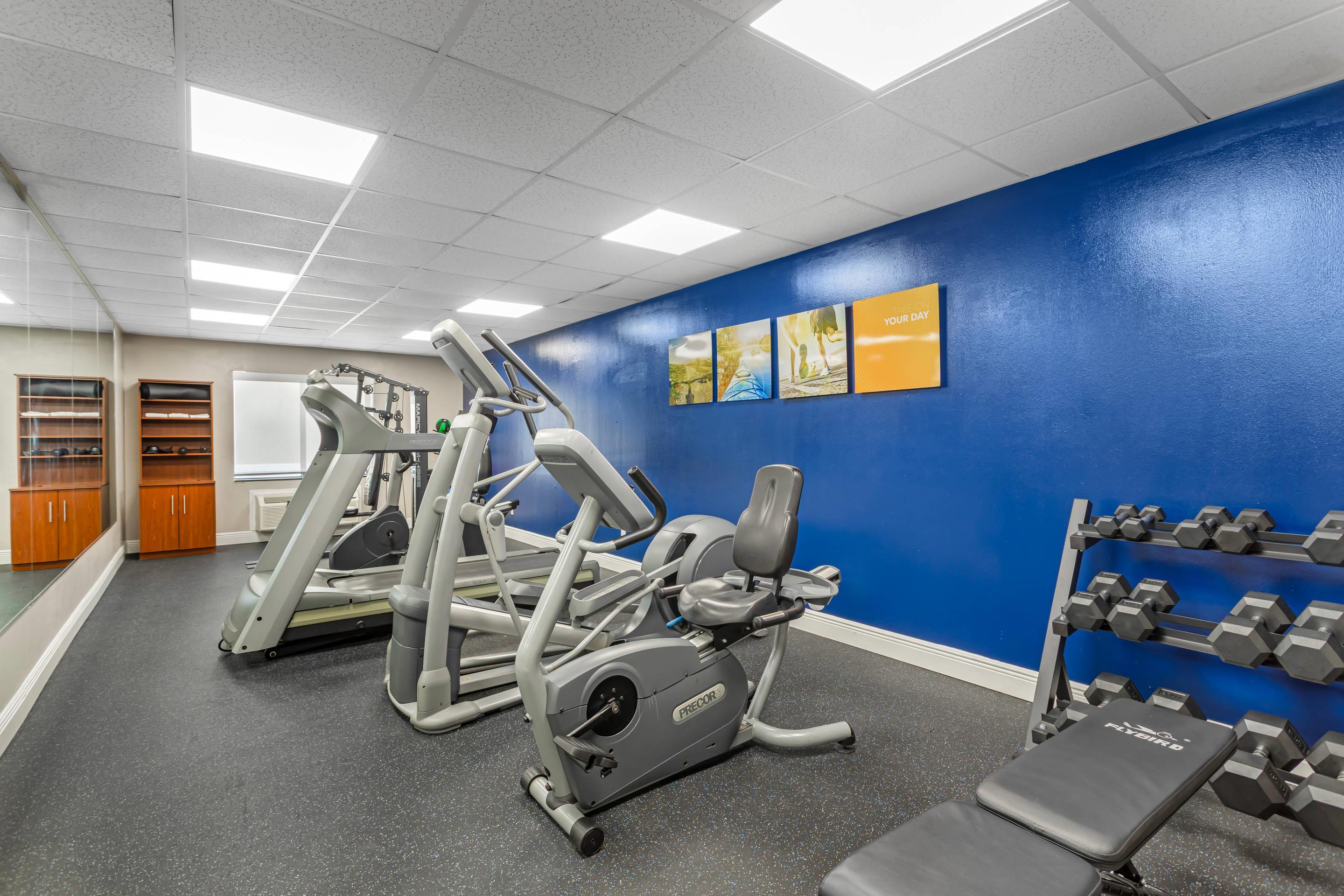 Fitness center | Comfort Suites West Jacksonville