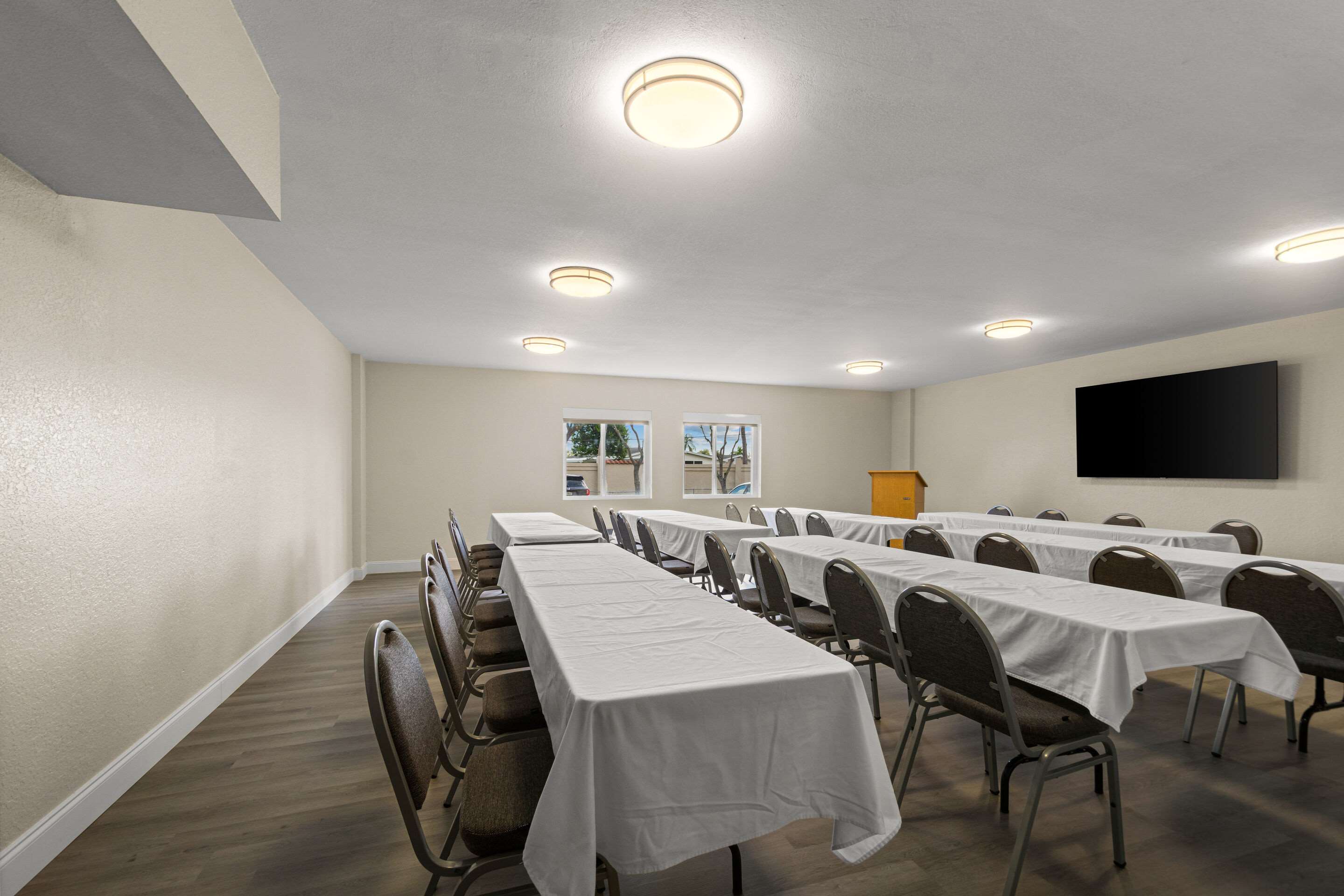 Meeting room | Quality Inn Sarasota I-75