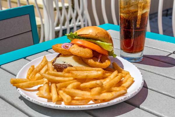Restaurant - Winter the Dolphins Beach Club Resort Clearwater Beach