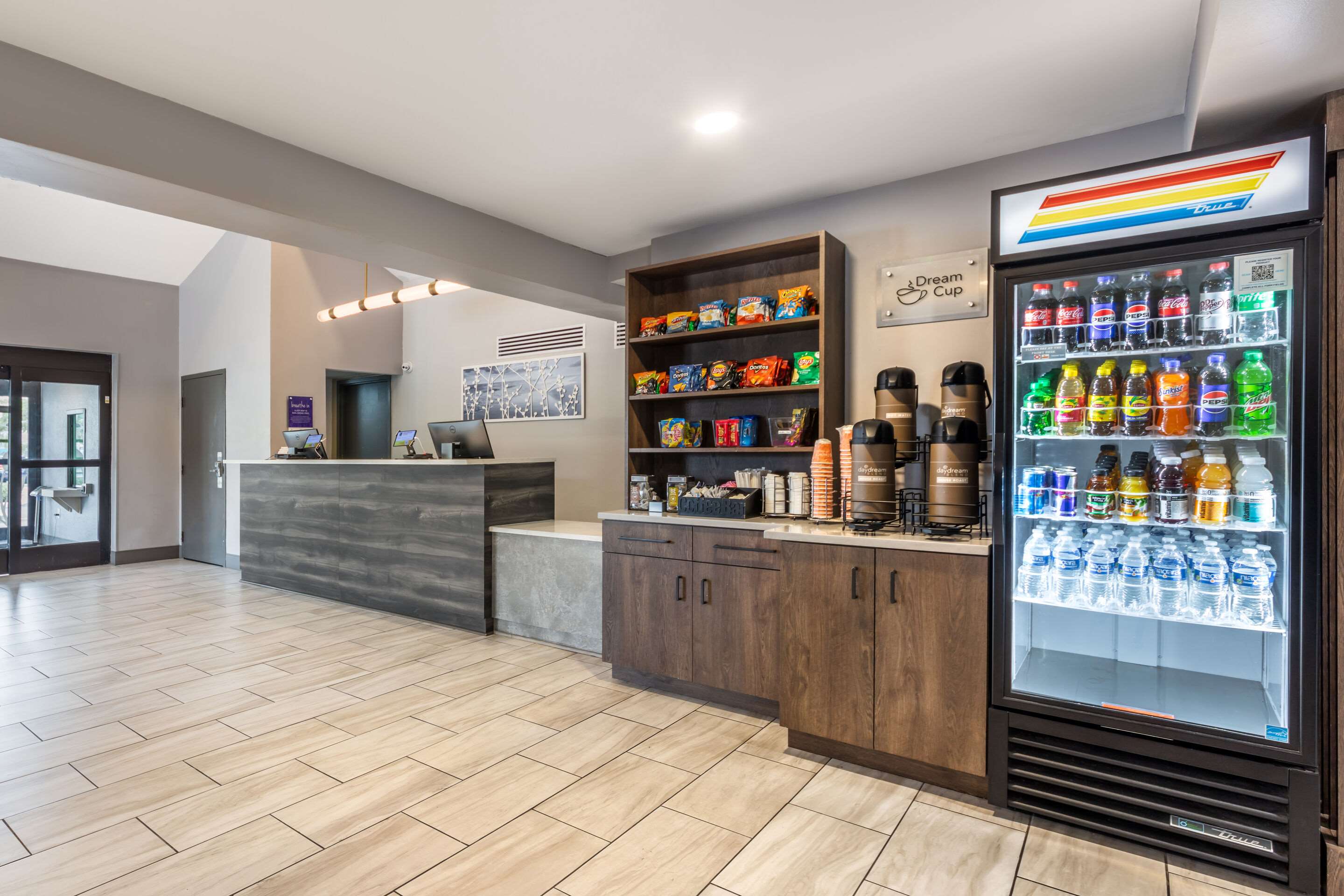 Hotel lobby | Sleep Inn Miami International Airport