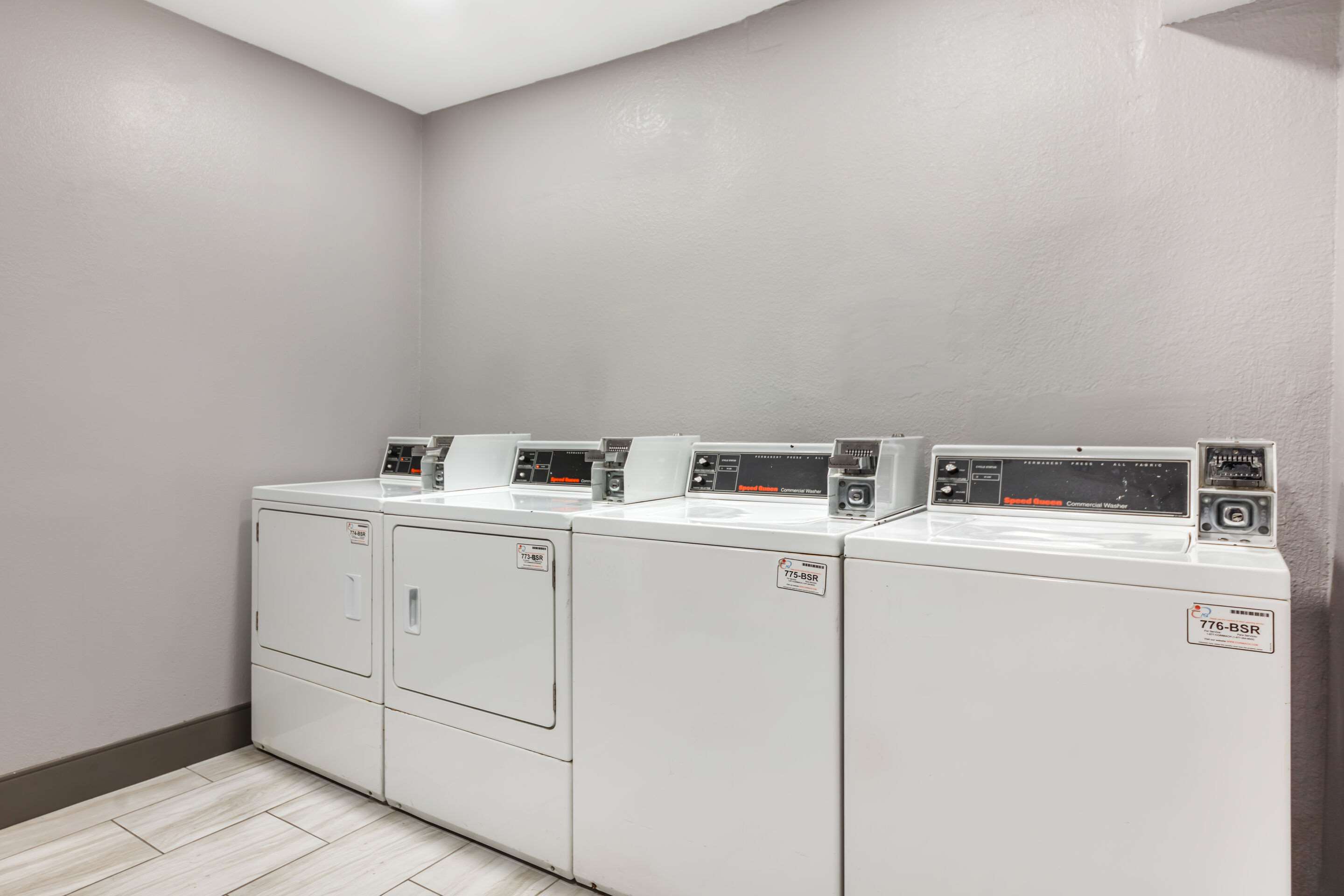 Guest laundry facilities | Sleep Inn Miami International Airport