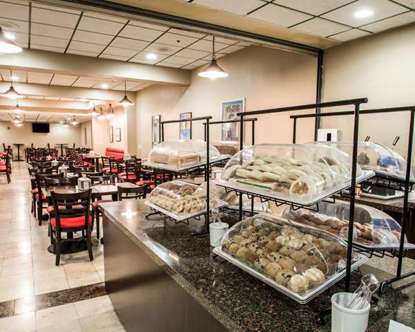 Amenities - Clarion Inn & Suites Miami Springs