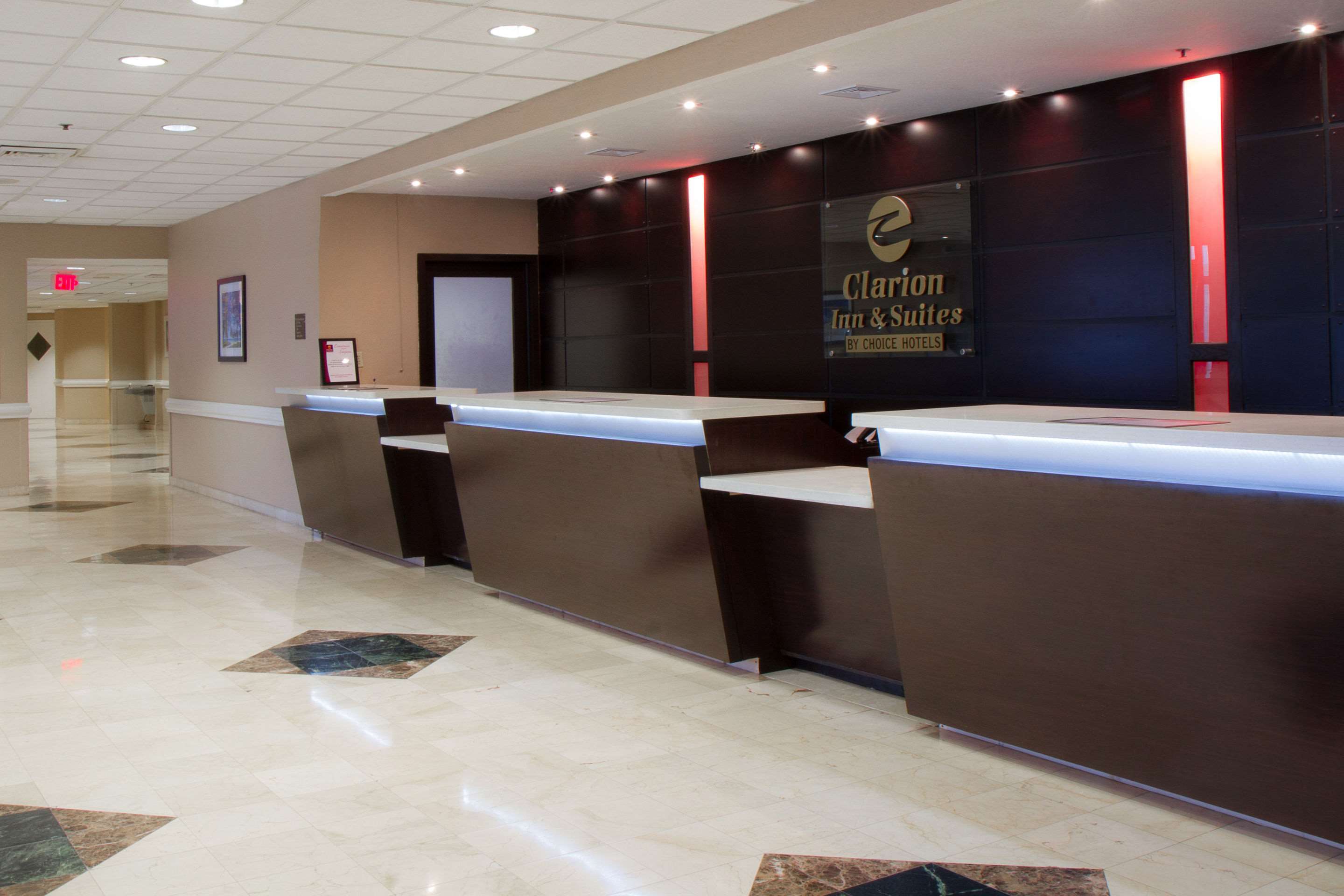 Front desk | Clarion Inn & Suites Miami International Airport