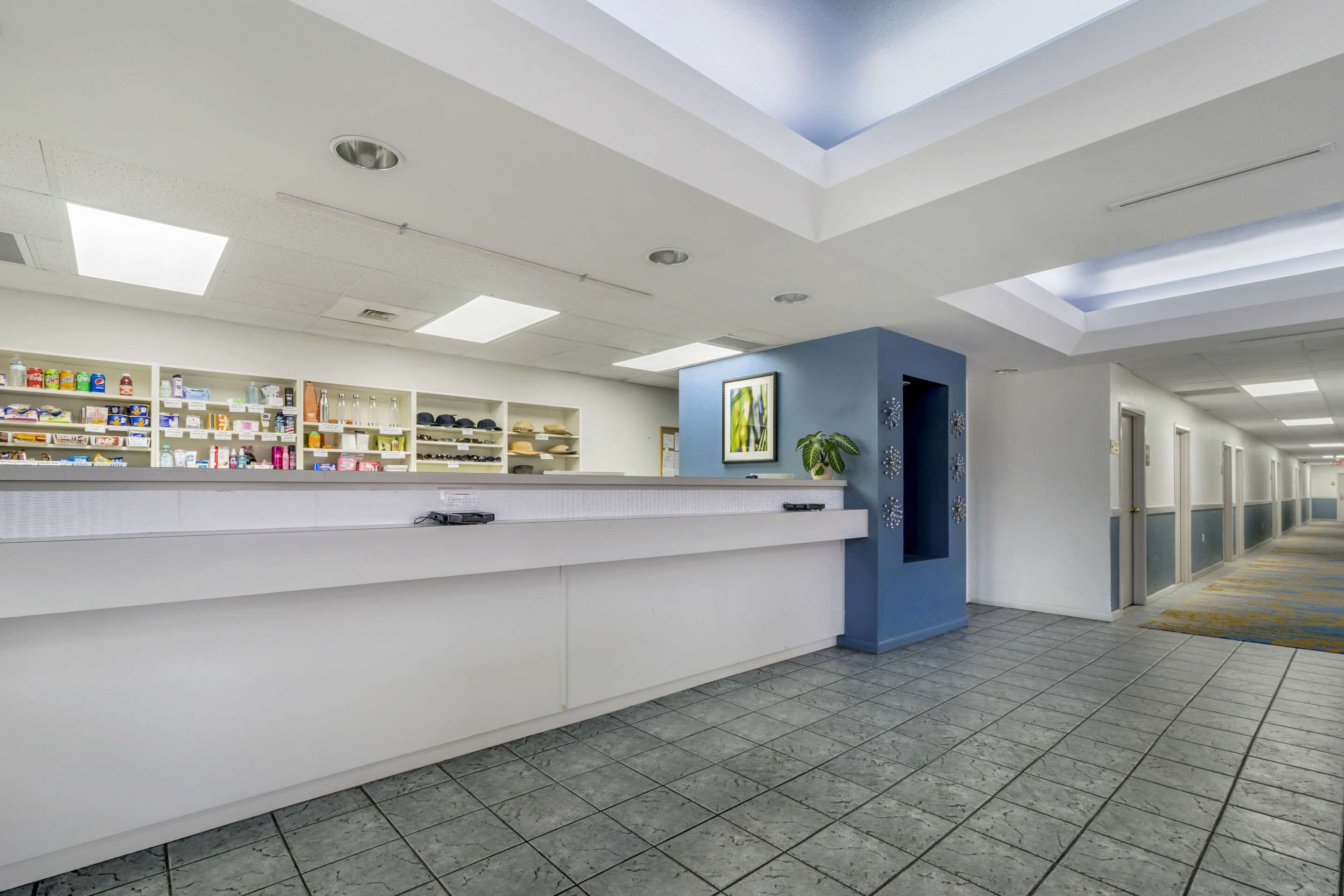 Lobby | Rodeway Inn