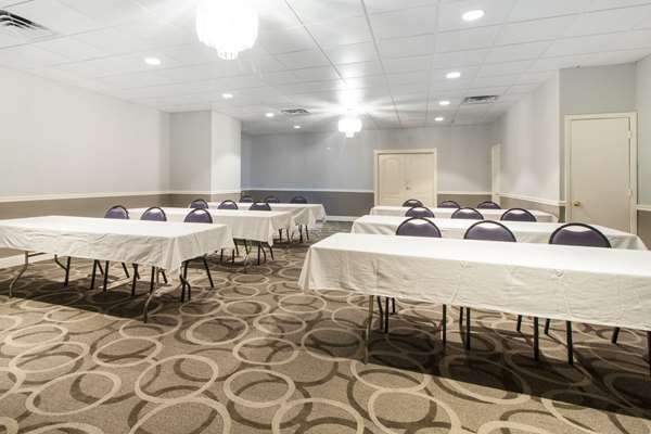  - Quality Inn & Suites Conference Center New Port Richey