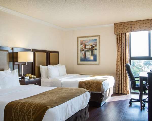  - Comfort Inn Oceanside Deerfield Beach