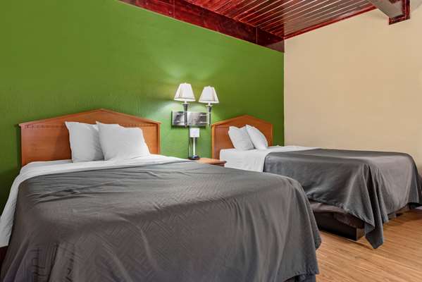  - Econo Lodge Tallahassee