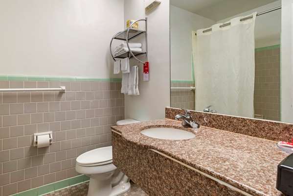  - Econo Lodge Tallahassee