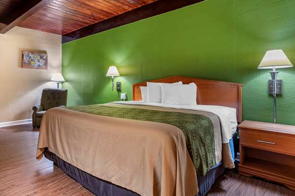  - Econo Lodge Tallahassee