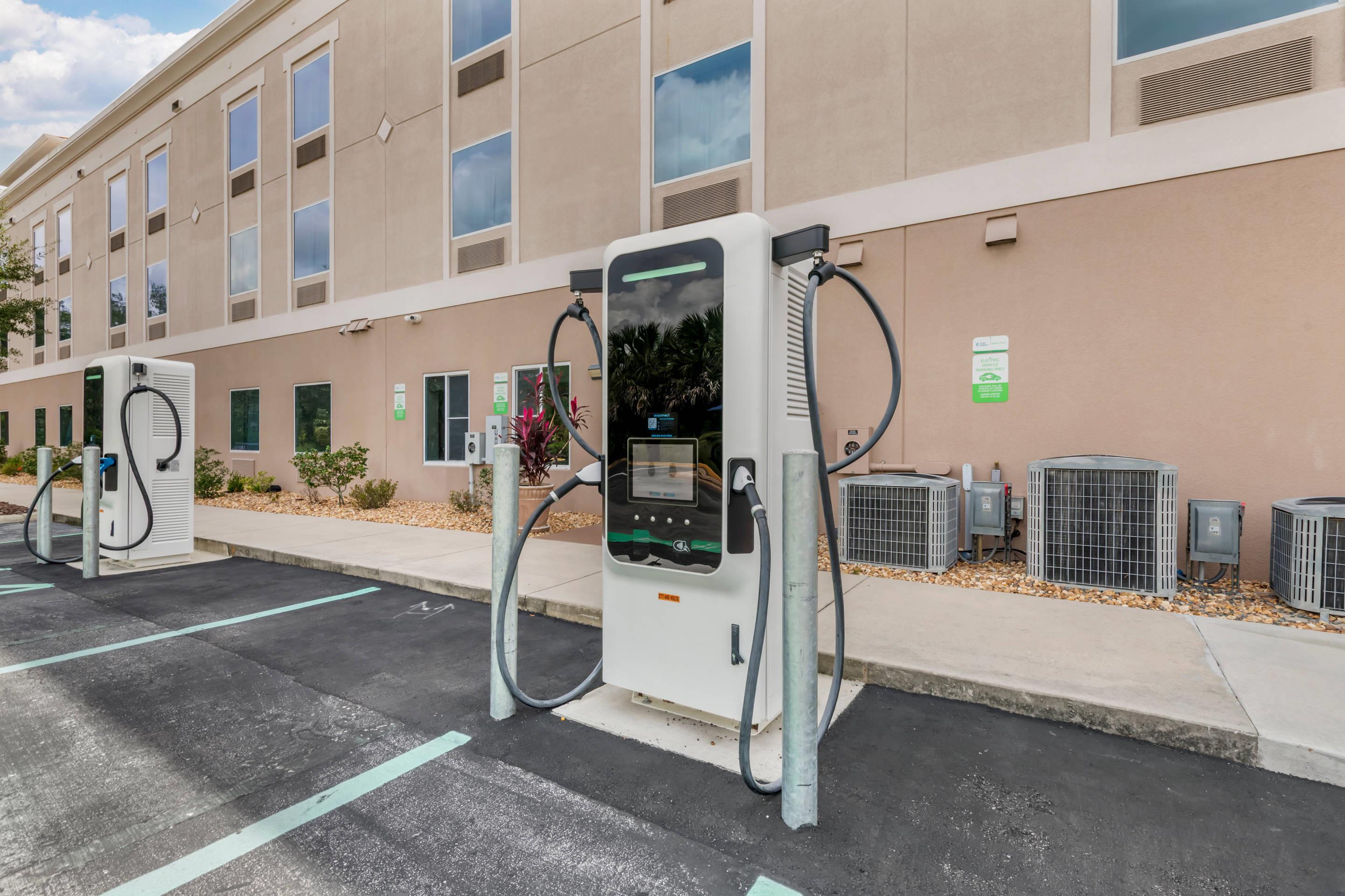 Electric vehicle charging station | Comfort Inn & Suites Wildwood - The Villages