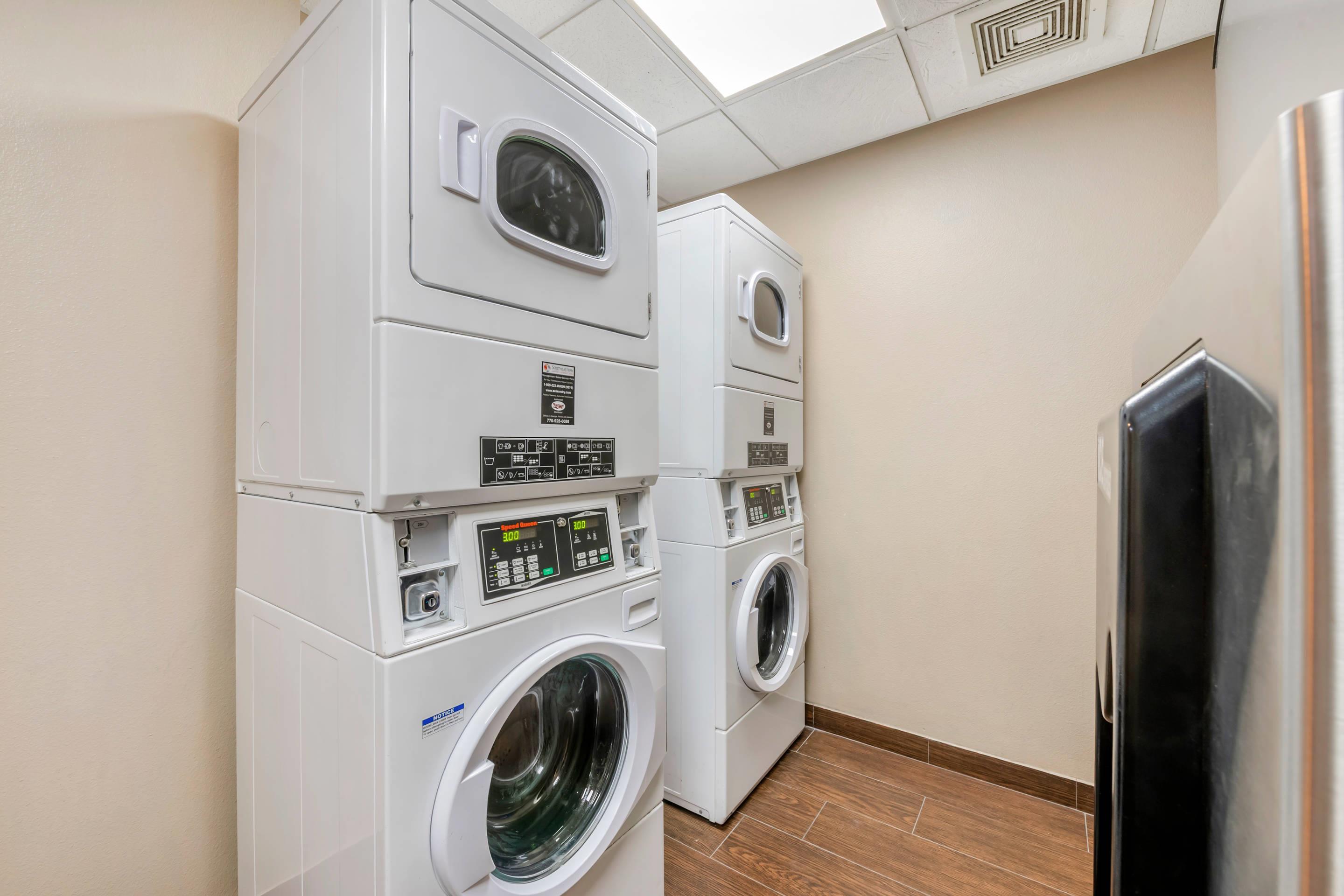 Guest laundry facilities | Comfort Inn & Suites Wildwood - The Villages