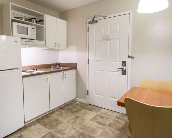  - Suburban Studios Melbourne