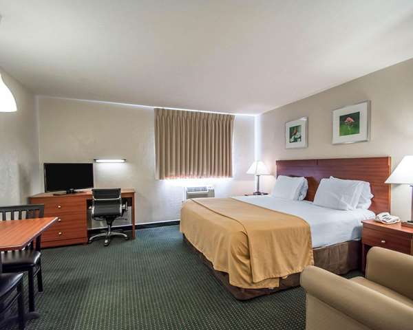  - Suburban Studios Melbourne