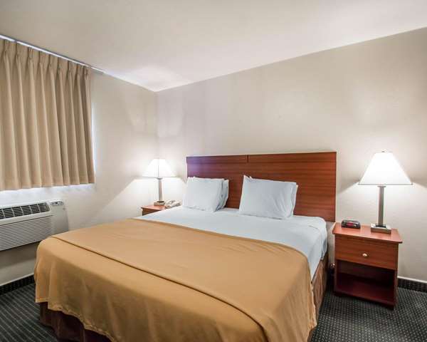  - Suburban Studios Melbourne