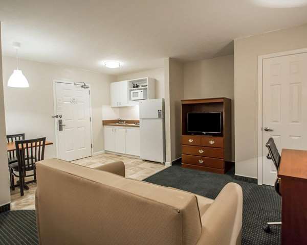  - Suburban Studios Melbourne