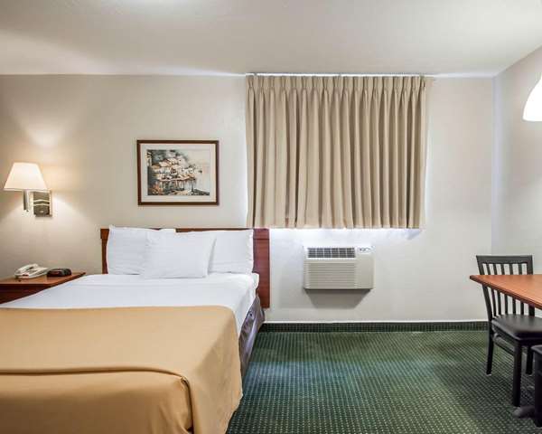  - Suburban Studios Melbourne