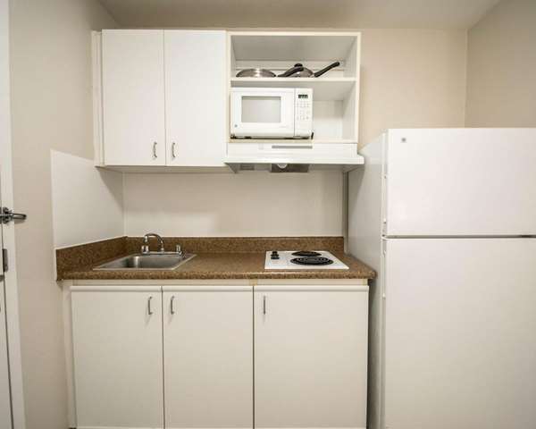  - Suburban Studios Melbourne