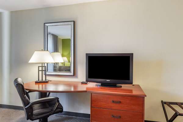  - Sleep Inn & Suites Jacksonville - I-10, Exit 357
